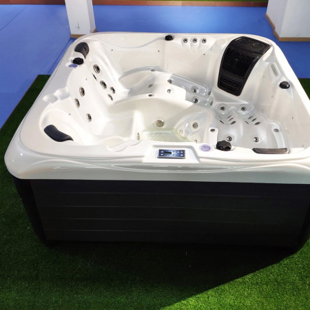 Гидромассажный спа бассейн Bigeer BG-8895